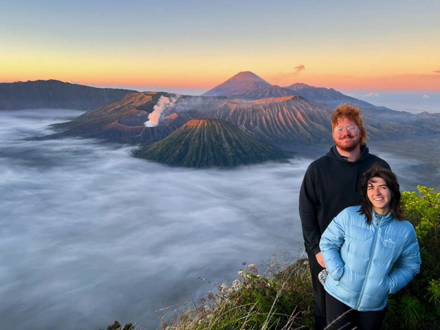 Mount-Bromo-Volcano Yogyakarta Bali Tour Holiday